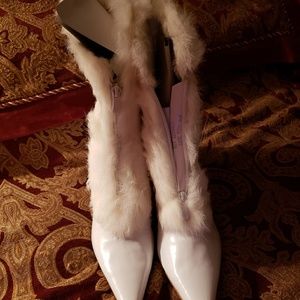 Fur trimmed boots